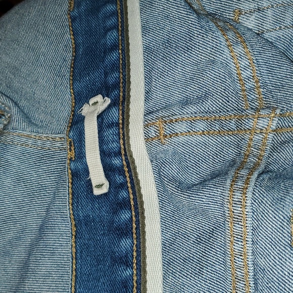 L.L. Bean Standard Fit Jeans - Picture 8 of 13